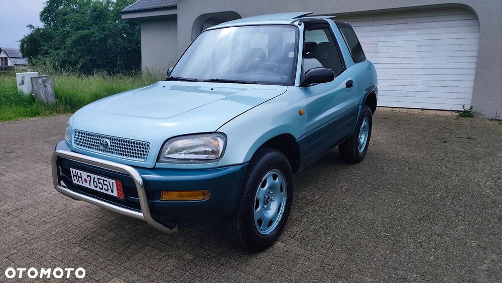 Toyota RAV4 2.0 GLi - 33
