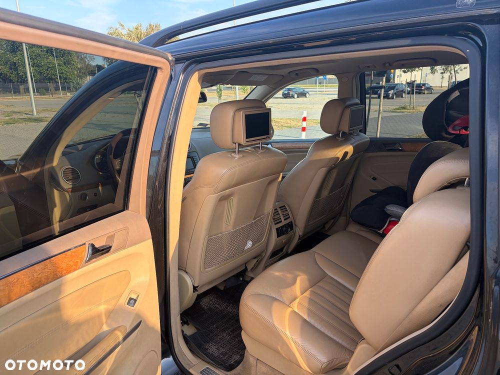 Mercedes-Benz GL 420 CDI - 17