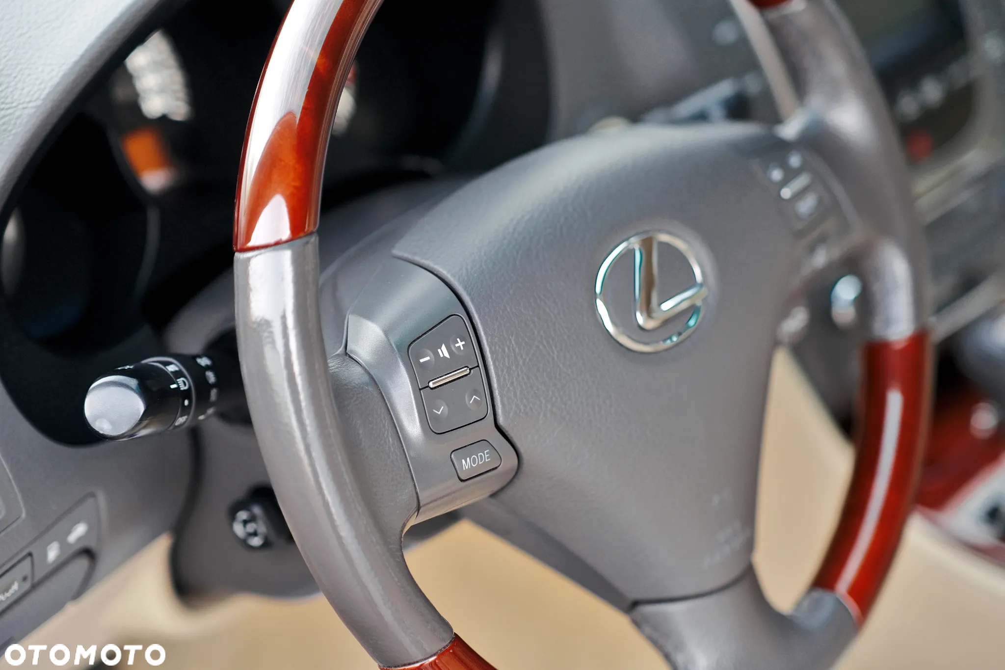 Lexus GS 300 Prestige - 18