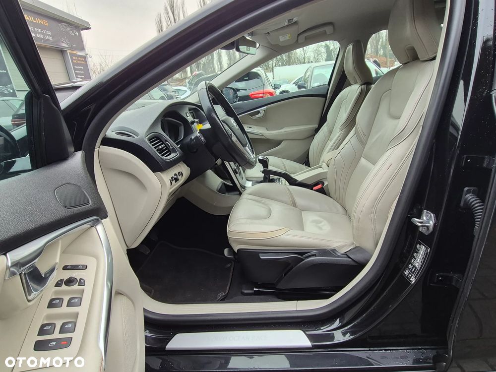 Volvo V40 D2 Drive-E Ocean Race - 26