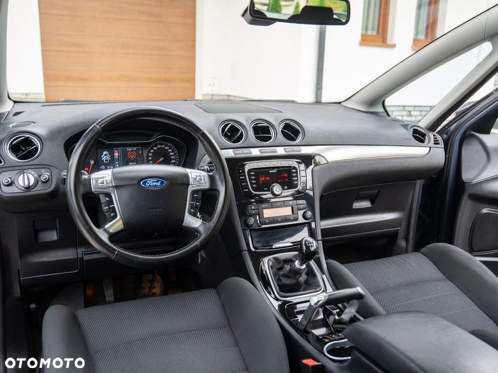 Ford S-Max 1.6 T Titanium - 24