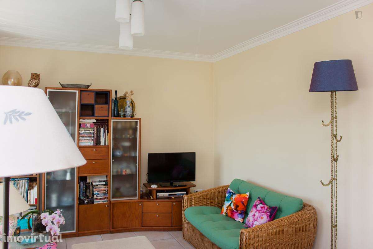 Quarto - localizado em Ingote Coimbra - Grande imagem: 5/26