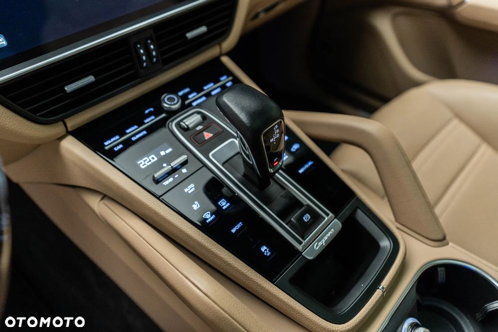 Porsche Cayenne Platinum Edition - 19