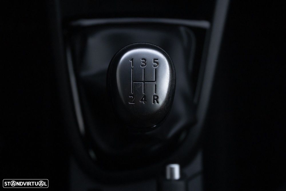 Renault Clio 0.9 TCe Limited - 13