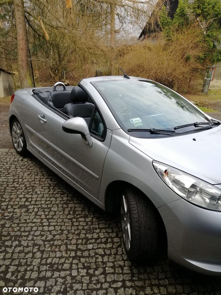 Peugeot 207 CC - 9