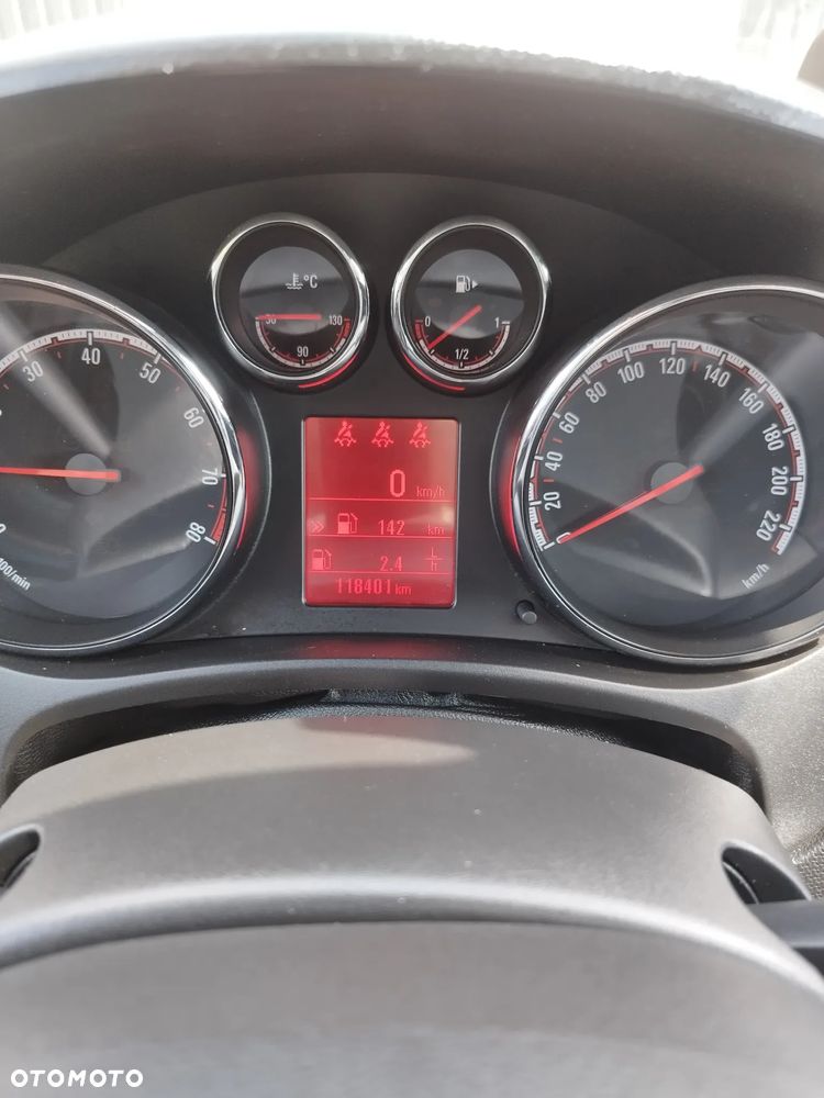 Opel Meriva - 22