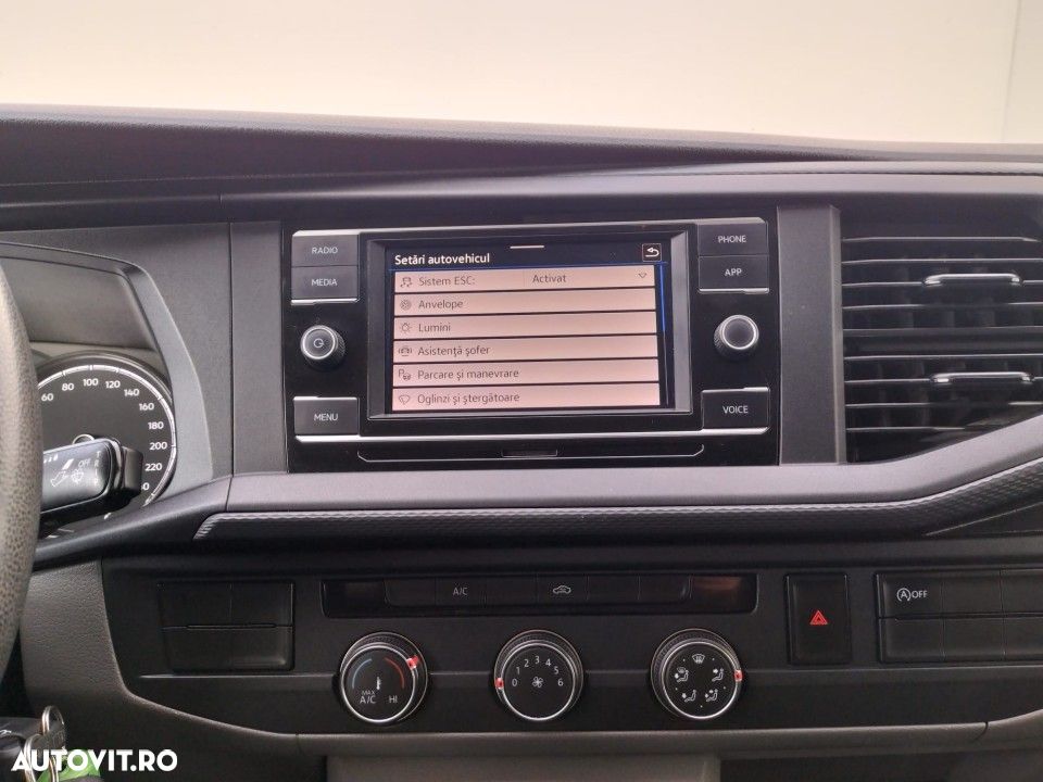 Volkswagen Transporter - 16