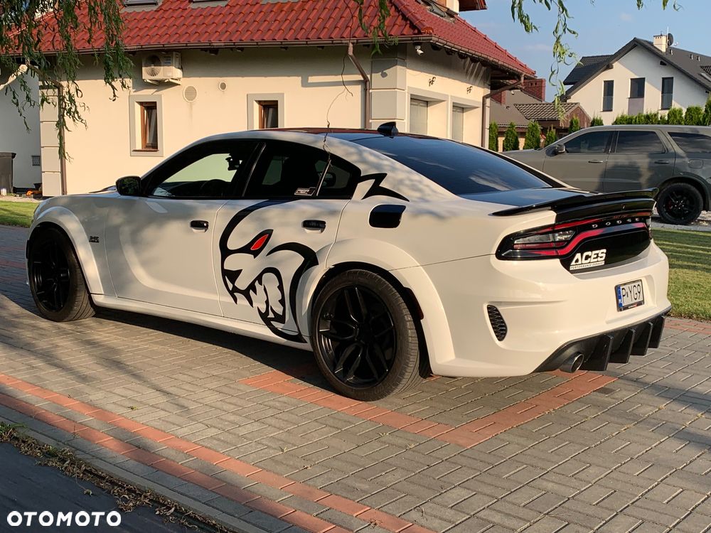 Dodge Charger 5.7 R/T - 2