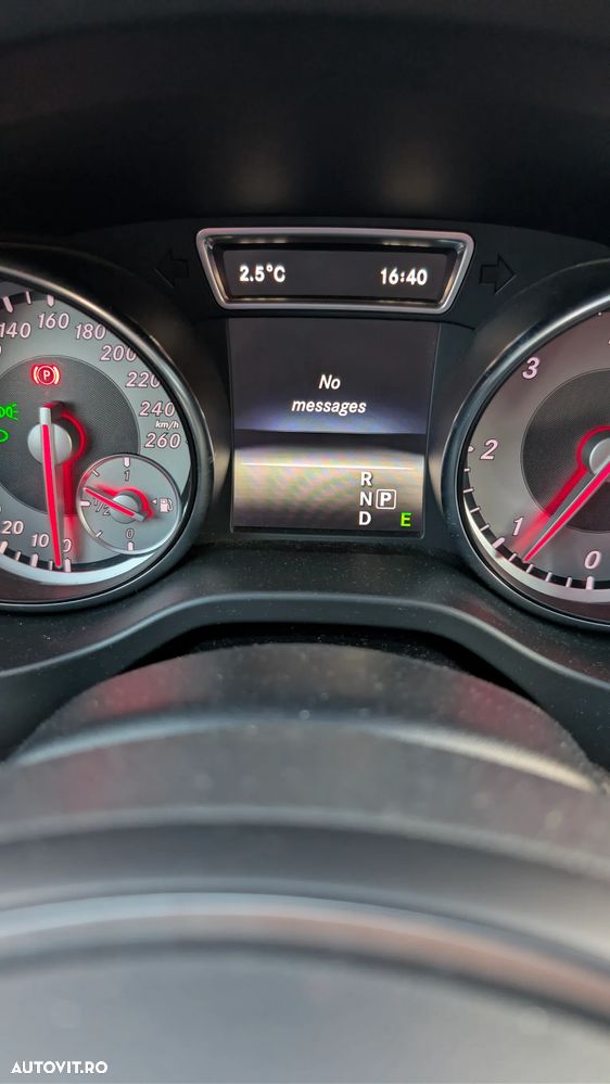 Mercedes-Benz CLA 200 - 8