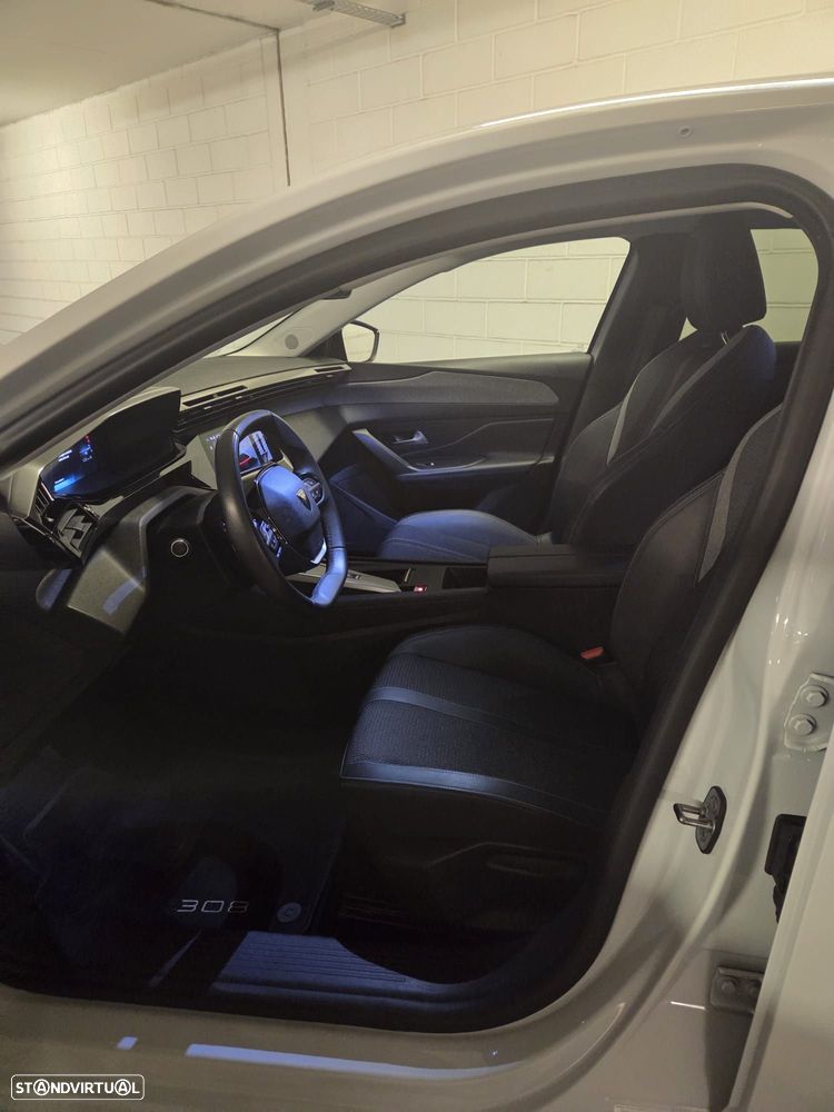 Peugeot 308 1.5 BlueHDi Allure Pack EAT8 - 23