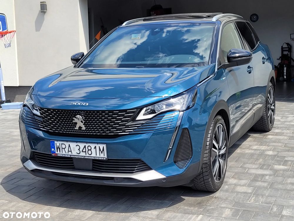 Peugeot 3008 1.6 PureTech HYbrid4 GT Line S&S EAT8 - 8