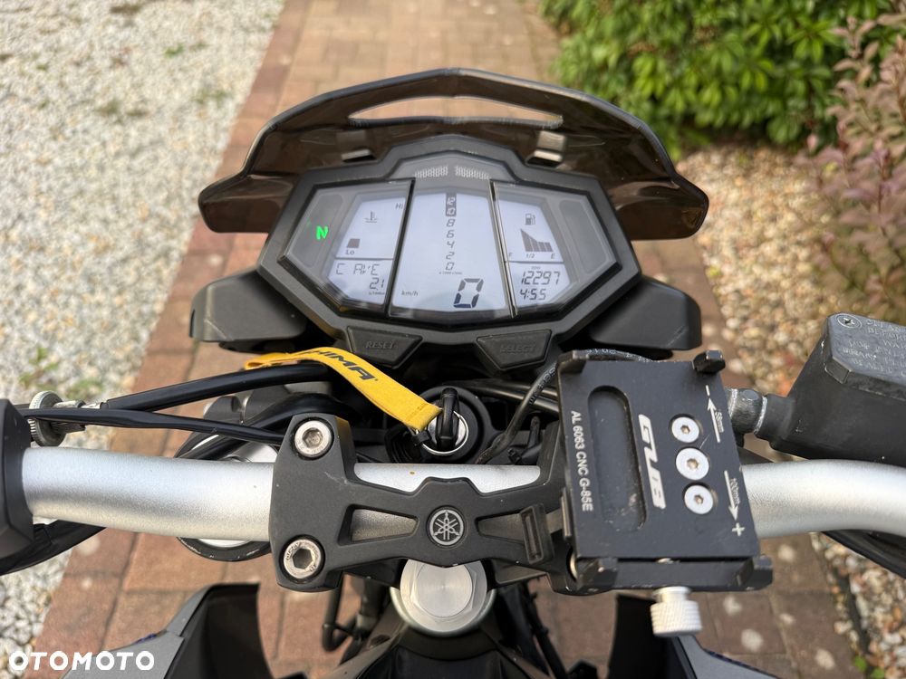 Yamaha MT - 2
