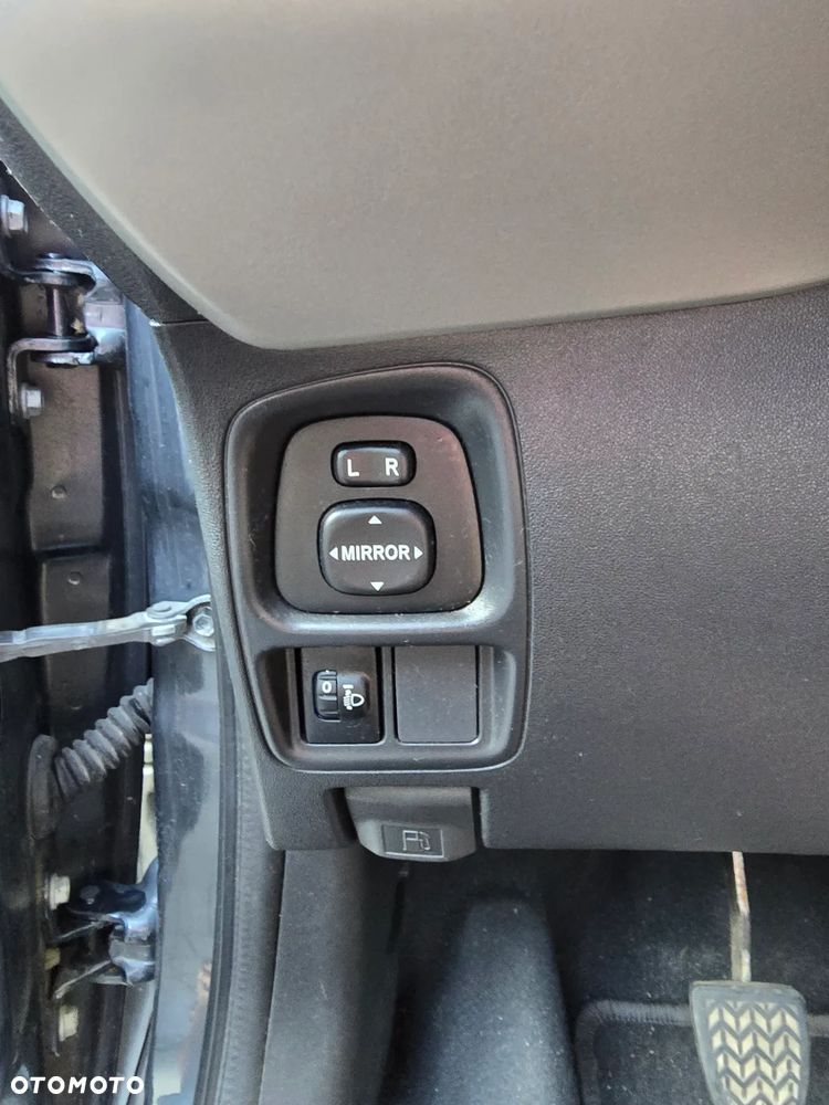 Toyota Aygo 1.0 VVT-i Sprint EU6 - 18