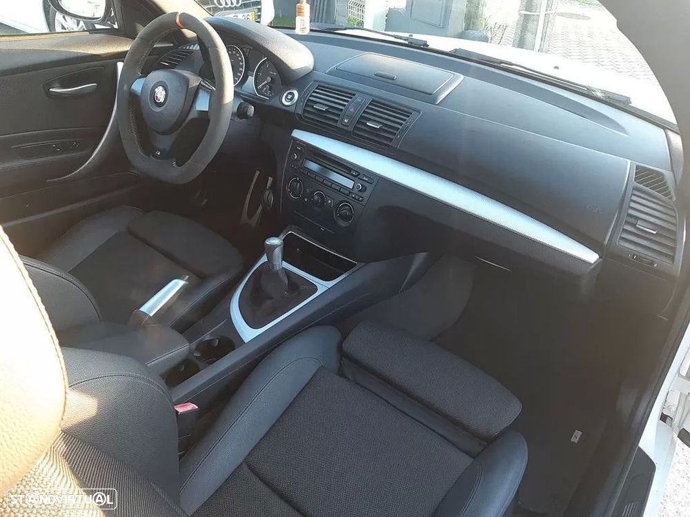 BMW 118 d Line Sport - 30