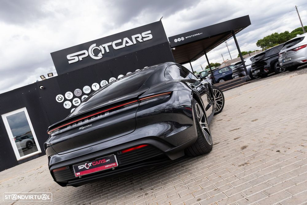 Porsche Taycan Bateria Performance Plus - 10