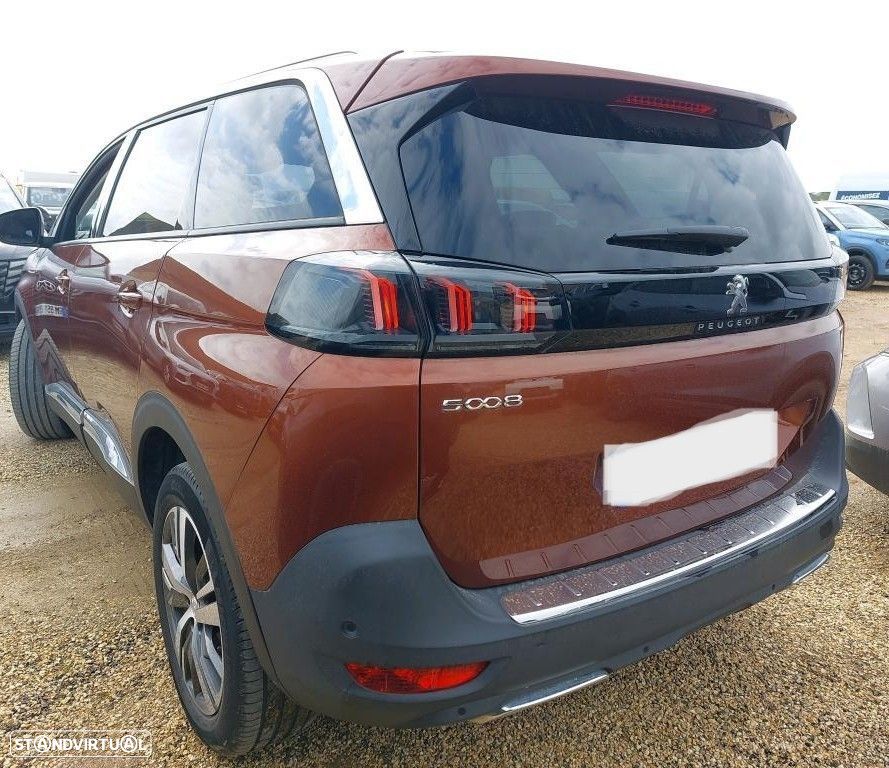 Peugeot 5008 1.2 PureTech Allure - 4