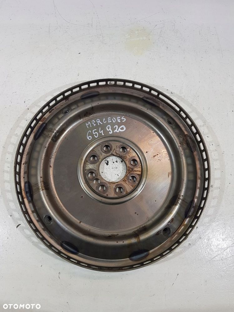 KOŁO ZAMACHOWE WIENIEC MERCEDES SPRINTER GLA GLB 2.0 CDI 654920 - 1