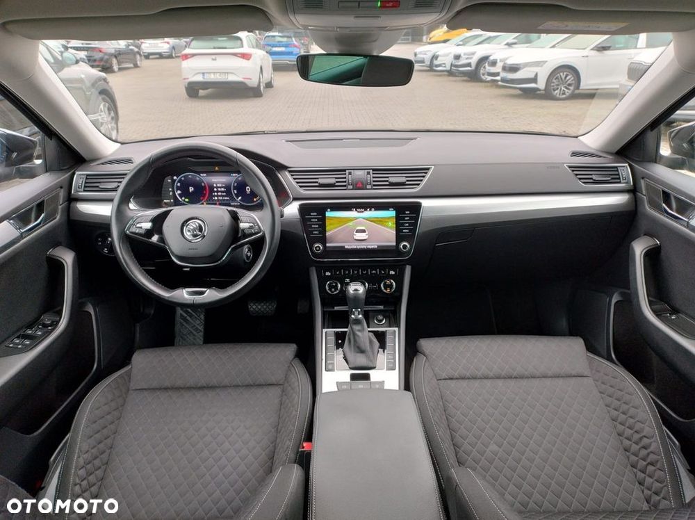 Skoda Superb 1.5 TSI Ambition DSG - 9