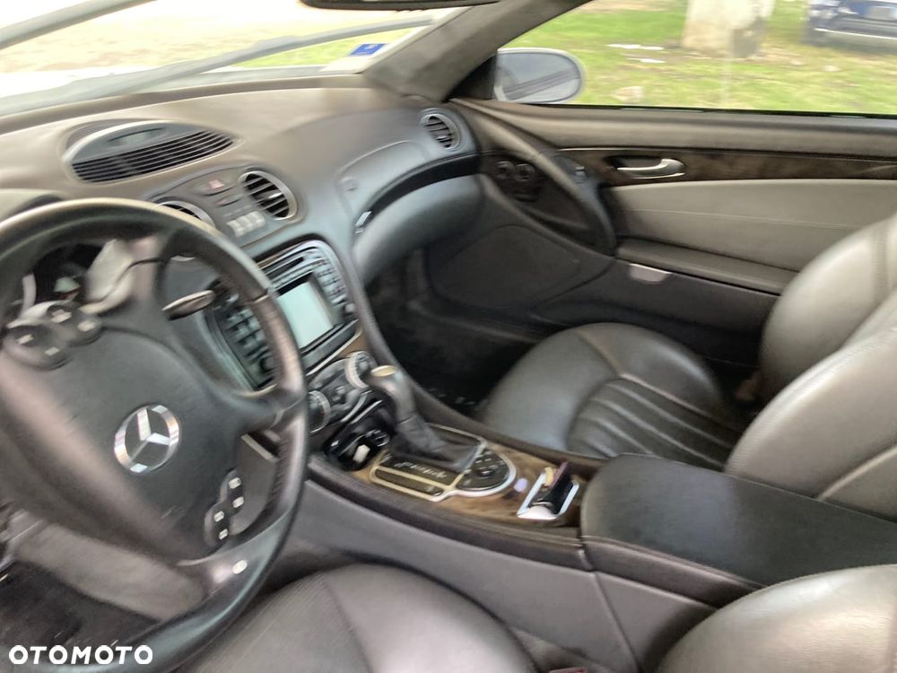Mercedes-Benz SL 55 AMG - 10