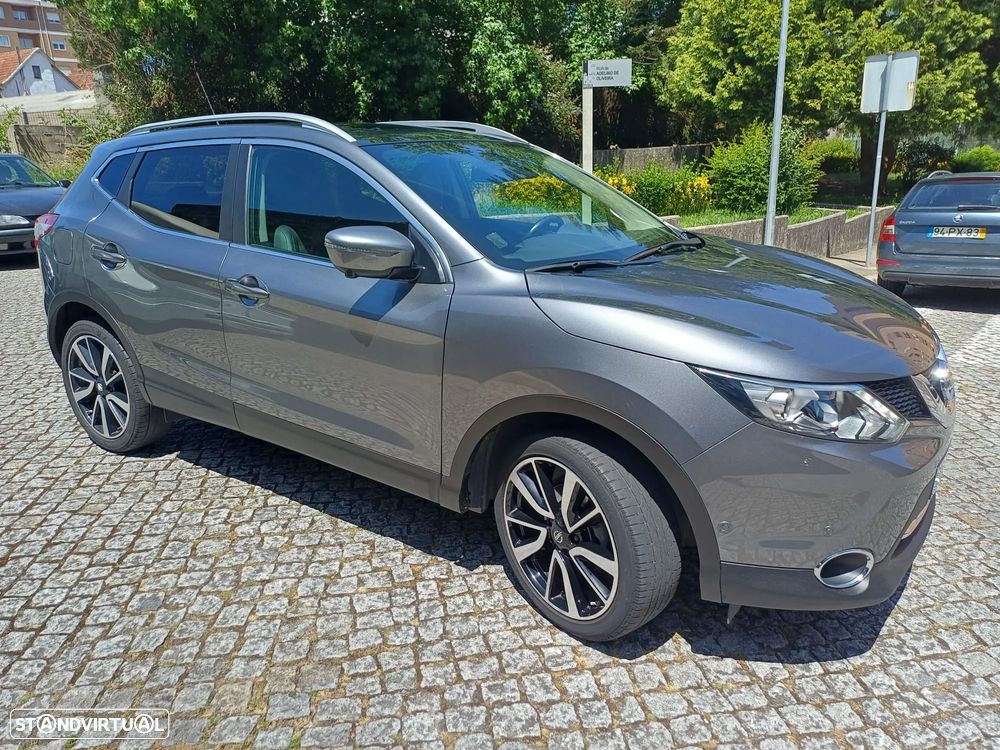 Nissan Qashqai 1.2 DIG-T Tekna Premium Pele S P.Preta - 1