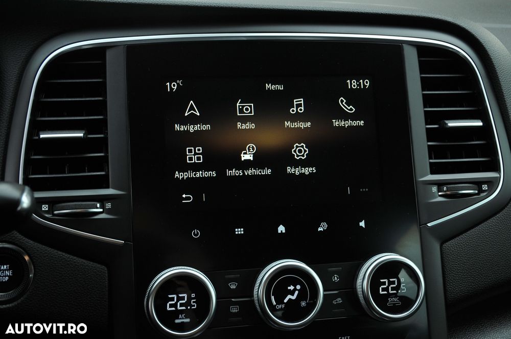 RENAULT Megane 2023 — imagine 14