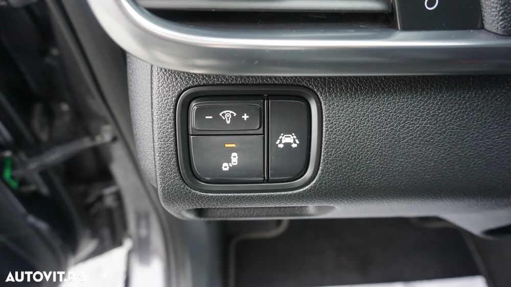 Kia Optima - 21