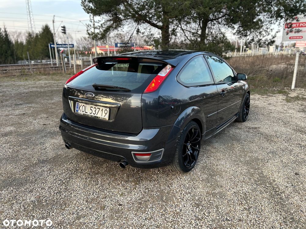 Ford Focus ST - 25