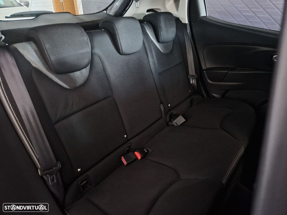 Renault Clio 0.9 TCE Dynamique S - 9