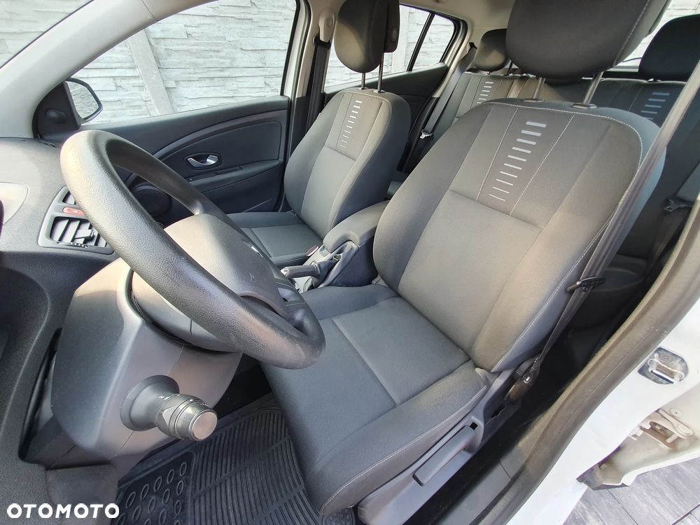 Renault Megane - 12