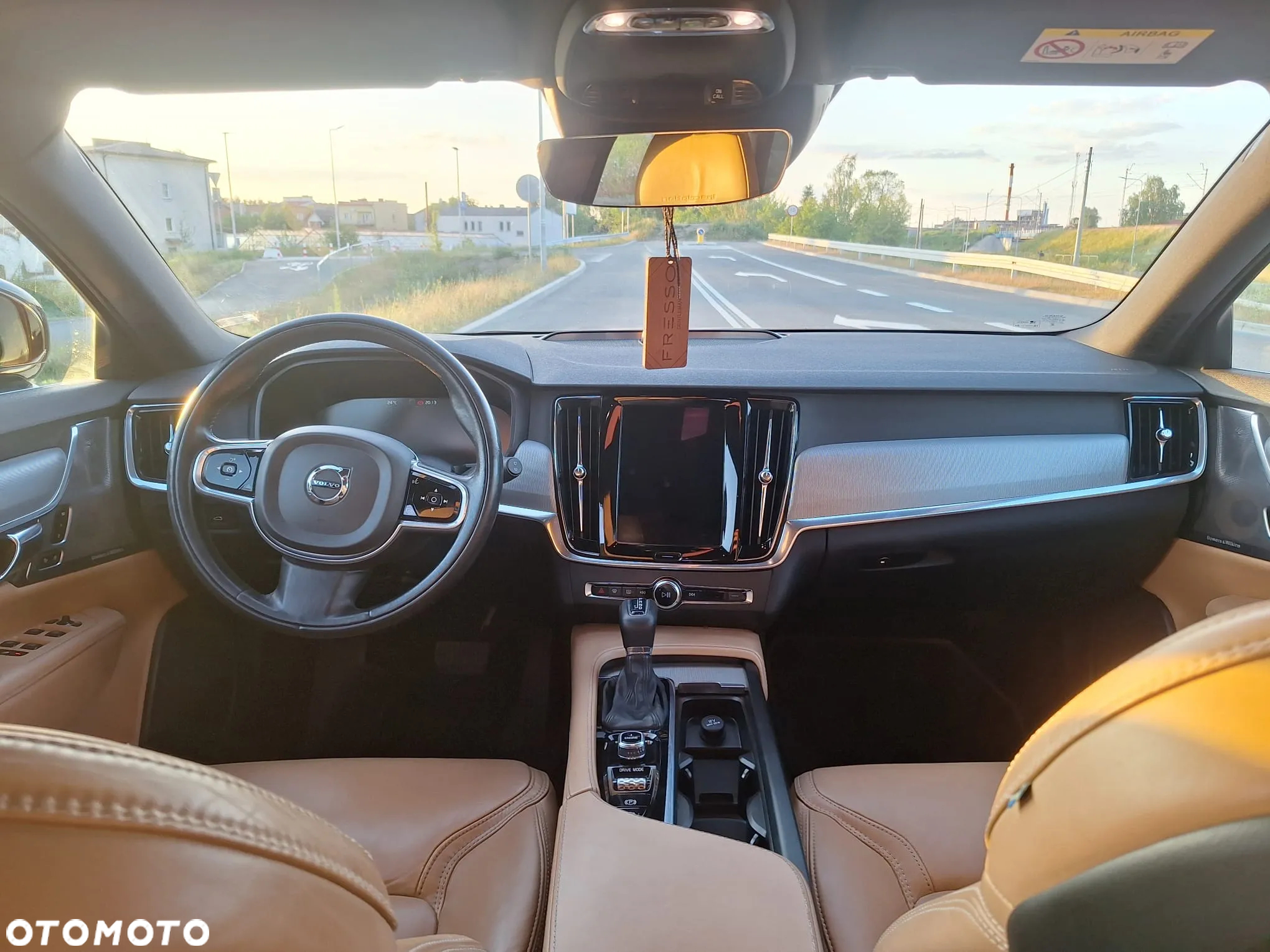 Volvo V90 D5 AWD Inscription - 12