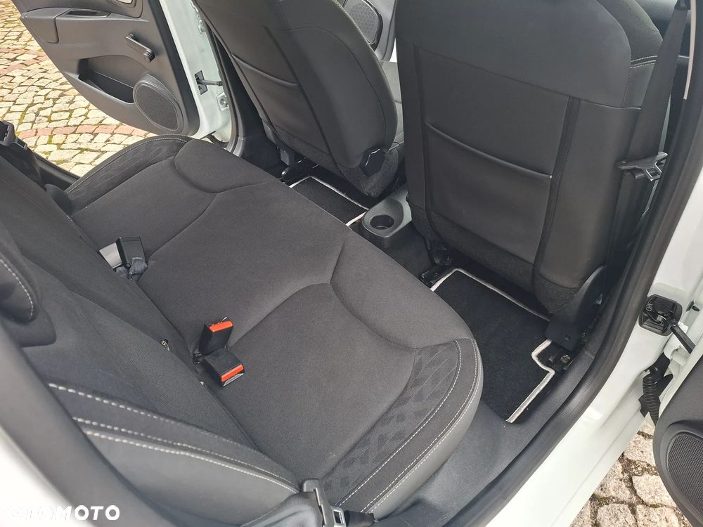 Renault Clio 0.9 TCe Limited - 15