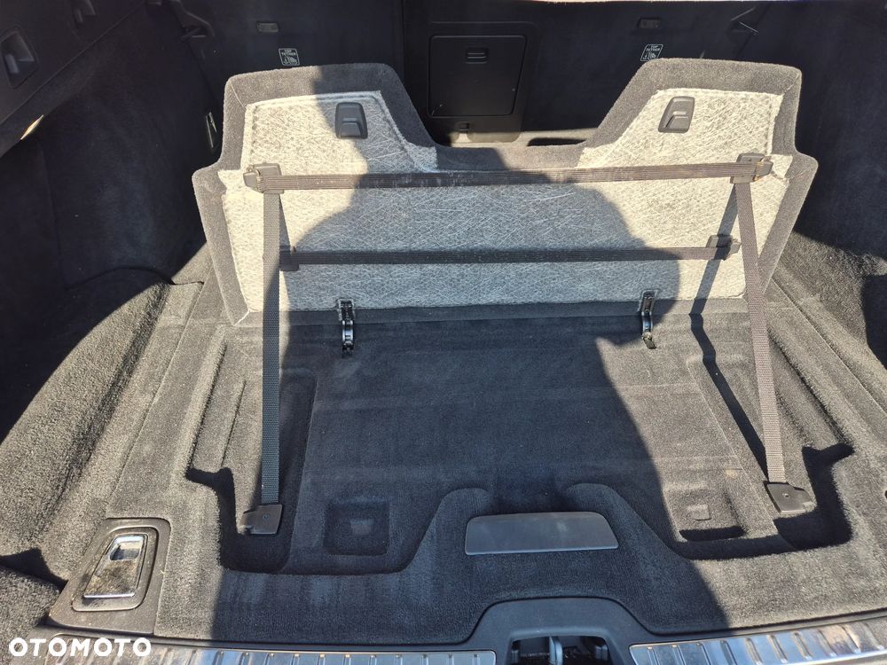 Volvo V90 T8 AWD Plug-In Hybrid Momentum - 18