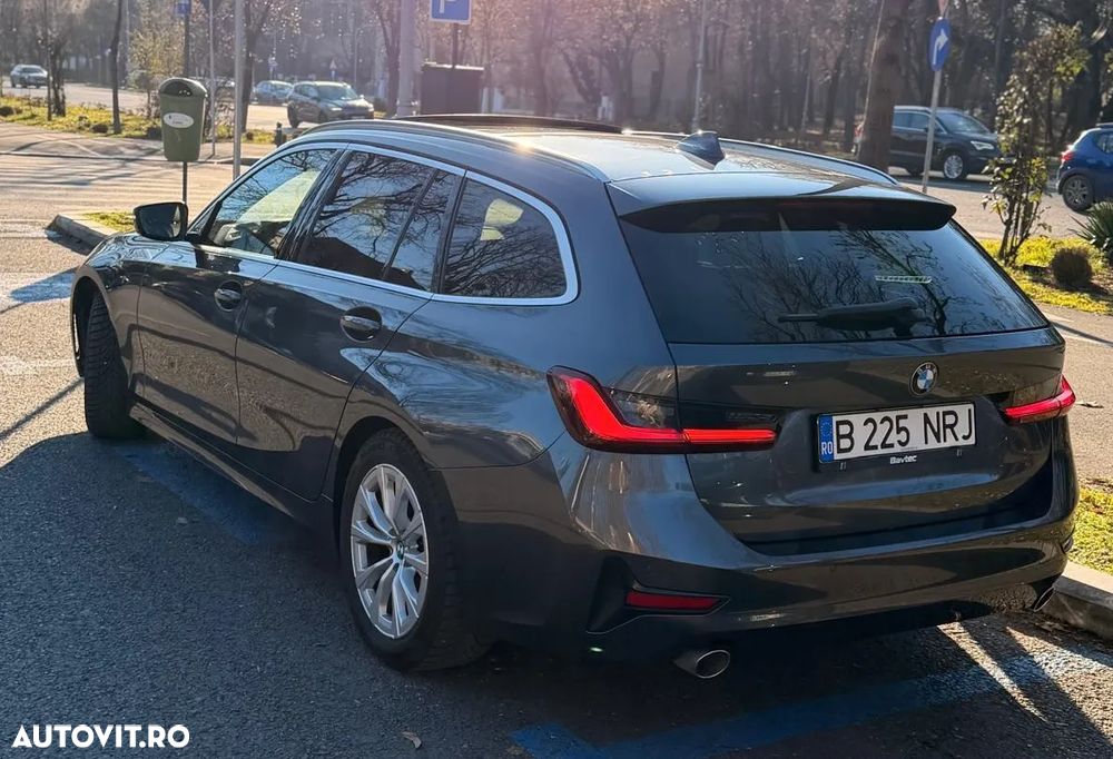 BMW Seria 3 318d Aut. Luxury Line - 12