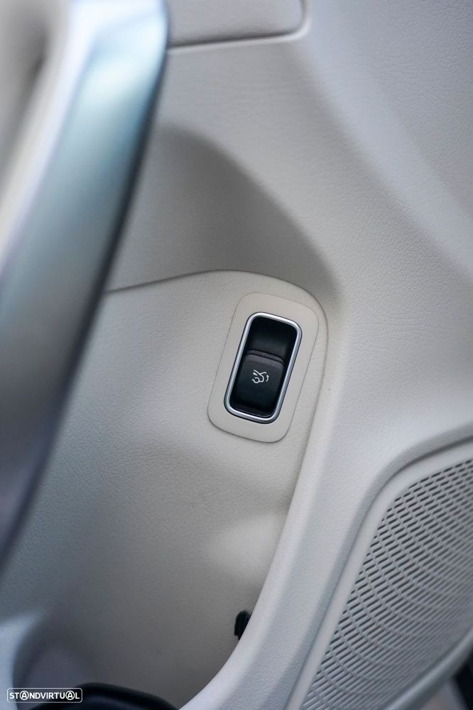 Mercedes-Benz CLA 200 d Progressive Aut. - 16