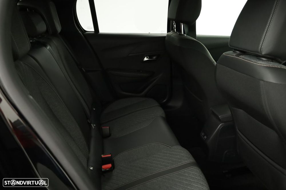 Peugeot 208 1.2 PureTech Allure - 23