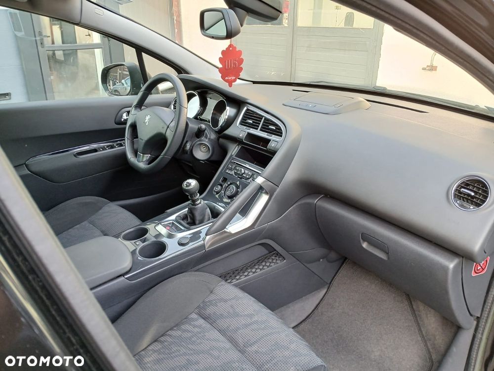 Peugeot 3008 2.0 HDi Active - 11