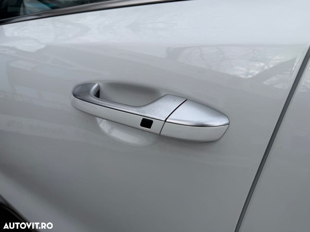 Kia Sportage 1.7 DSL MT 4x2 PREMIUM - 28