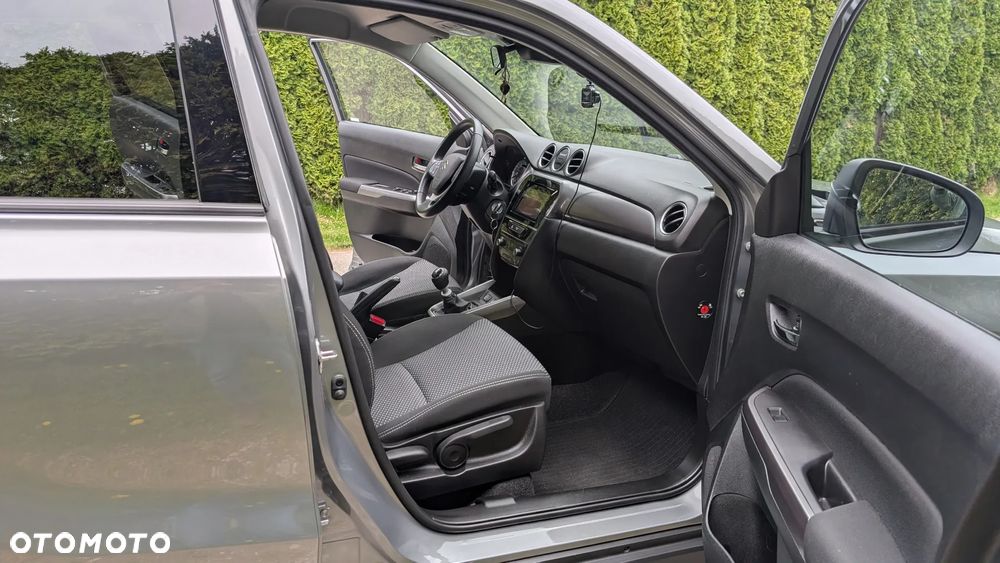 Suzuki Vitara 1.4 Boosterjet SHVS Premium 2WD - 11