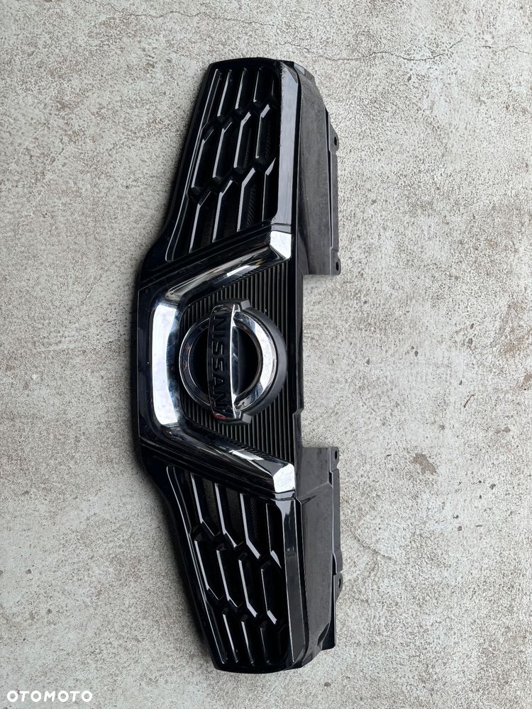 NISSAN QASHQAI GRILL KRATKA ZDERZAKA 62310 BR10 - 1