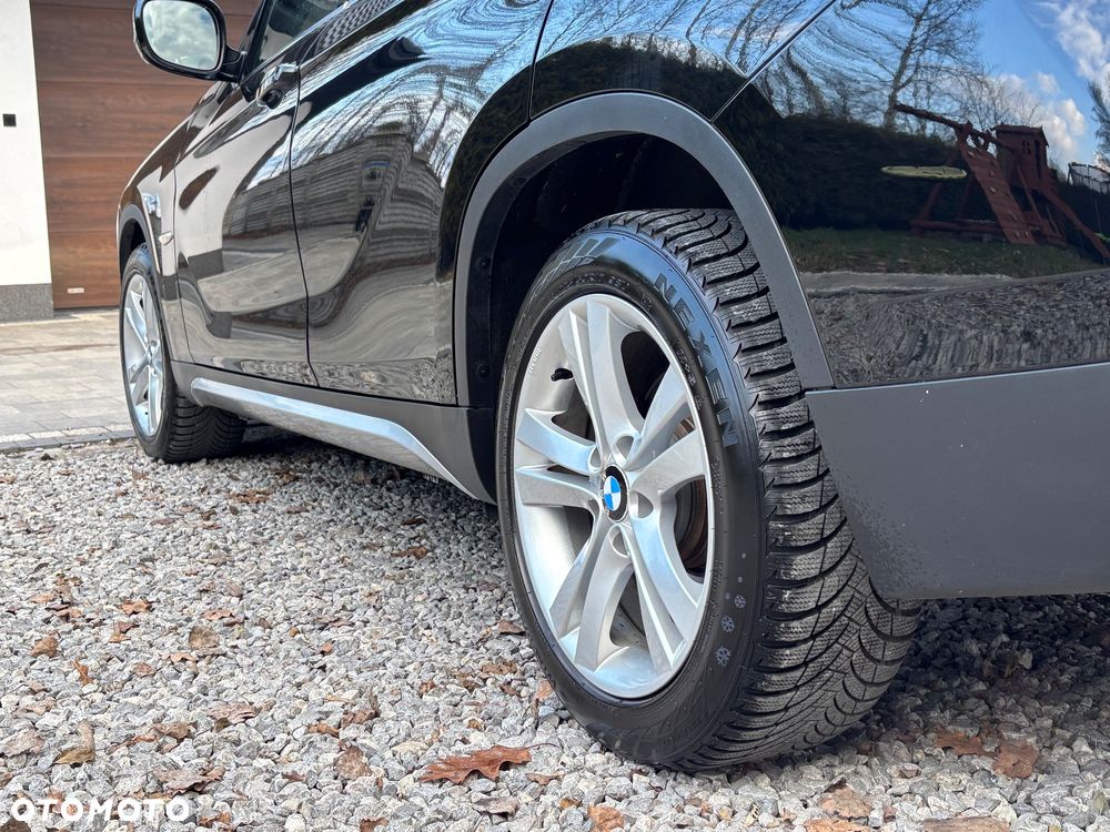 BMW X1 sDrive18i Sport Line - 33