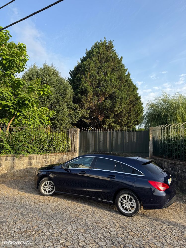 Mercedes-Benz CLA 180 d Shooting Brake - 24