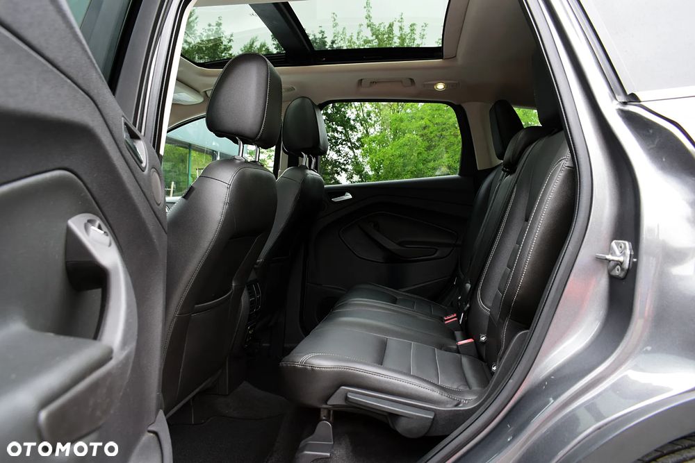 Ford Escape 2.0 EcoBoost AWD Titanium - 6