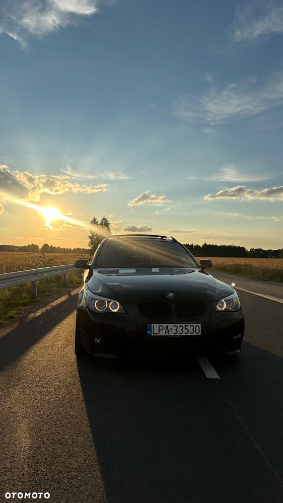 BMW Seria 5 530d Sport-Aut Edition Sport - 4