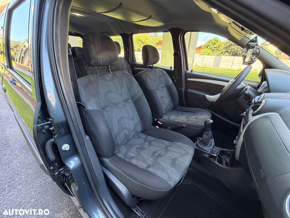 Dacia Logan MCV K90 1.6 16v Laureate - 17