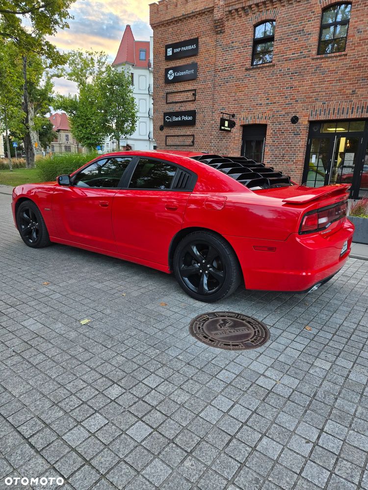 Dodge Charger - 6