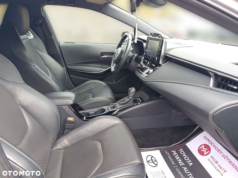 Toyota Corolla 2.0 Hybrid Executive - 10