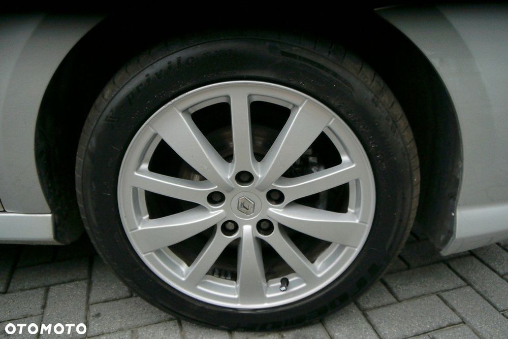 Renault Laguna 1.5 dCi Expression ESM - 12