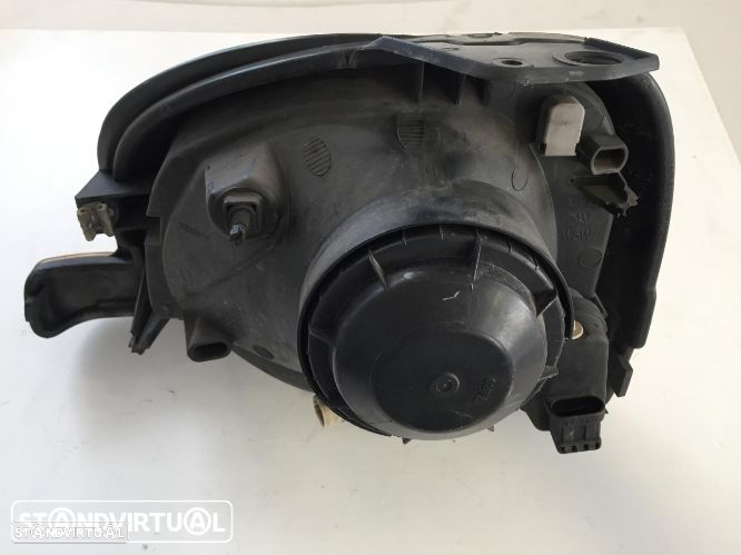 farol optica frente direito renault kangoo - 2