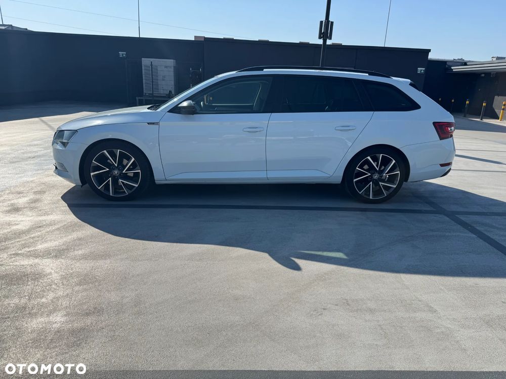 Skoda Superb 2.0 TDI DSG Style - 6