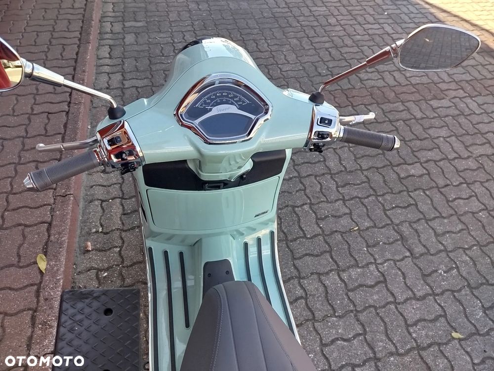 Vespa GTS - 3
